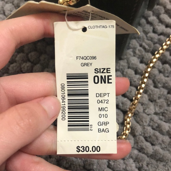 SMALL SHINY GRAY HANDBAG ONE SLOT AND CLOSING CLIP - Picture 7 of 11